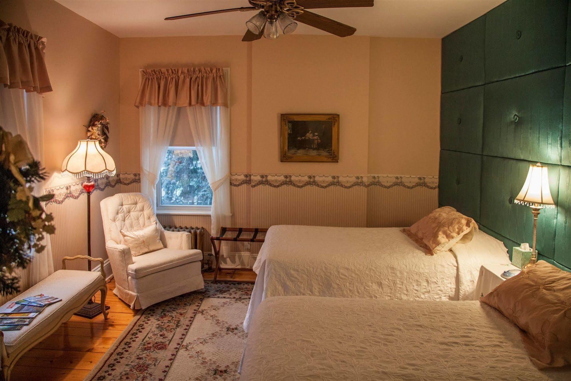 Welche Hotels liegen am nächsten am Flughafen Westchester County? Haverstraw Exterior foto
