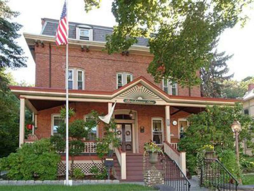 Welche Hotels liegen am nächsten am Flughafen Westchester County? Haverstraw Exterior foto
